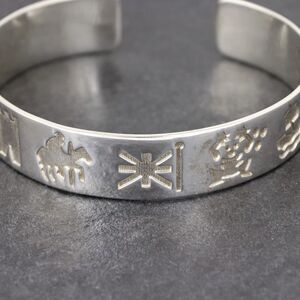 Vintage Michael Hilliar Sterling Silver History of Ireland Cuff Bracelet 7.5"